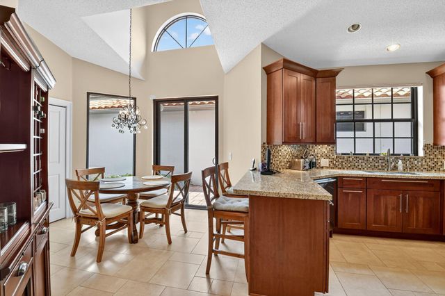 5850 NW 21st Avenue, Boca Raton, FL 33496