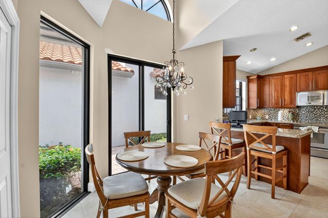 5850 NW 21st Avenue, Boca Raton, FL 33496