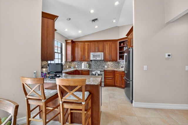 5850 NW 21st Avenue, Boca Raton, FL 33496