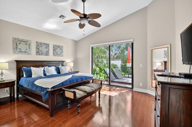 5850 NW 21st Avenue, Boca Raton, FL 33496