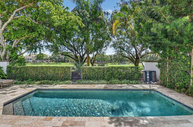 5850 NW 21st Avenue, Boca Raton, FL 33496