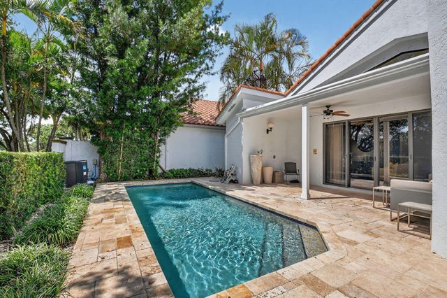 5850 NW 21st Avenue, Boca Raton, FL 33496