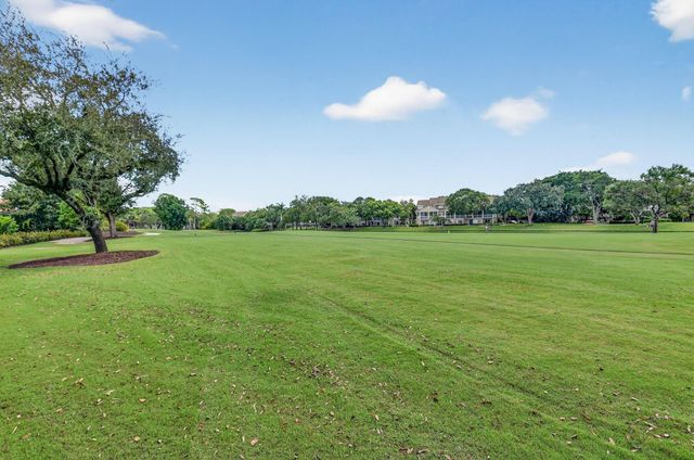 5850 NW 21st Avenue, Boca Raton, FL 33496