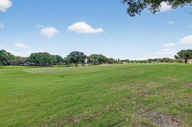 5850 NW 21st Avenue, Boca Raton, FL 33496