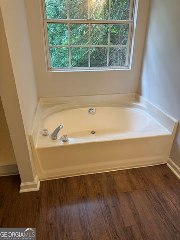 454 Old Tree Drive, Jackson, GA 30233