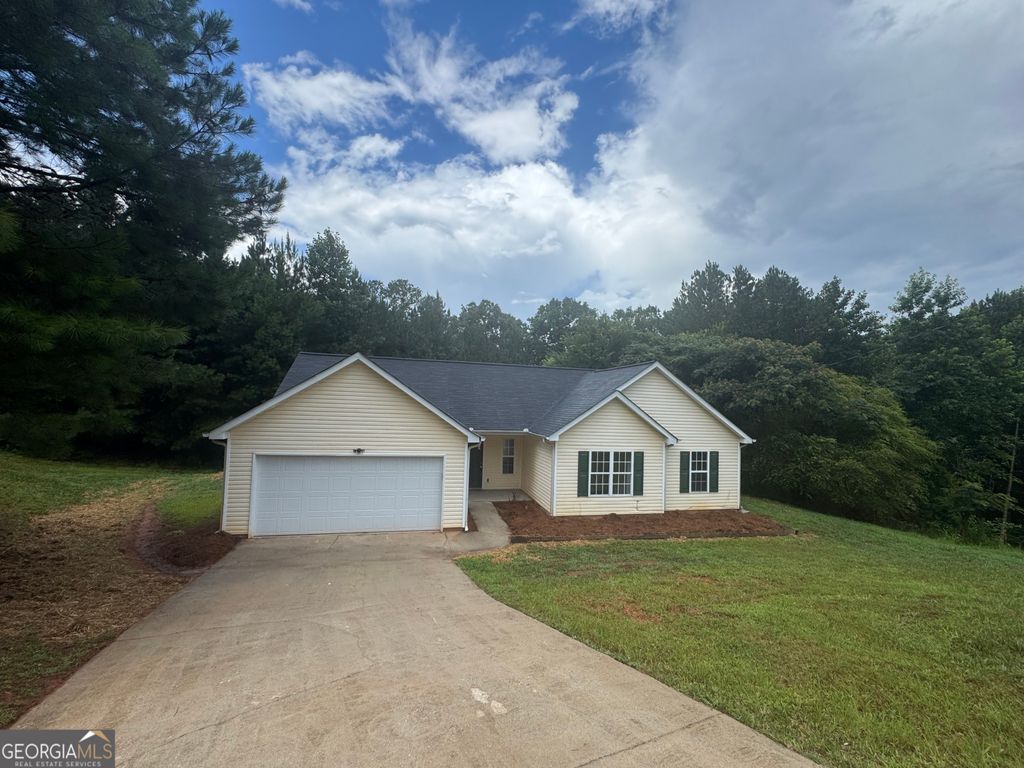 454 Old Tree Drive, Jackson, GA 30233