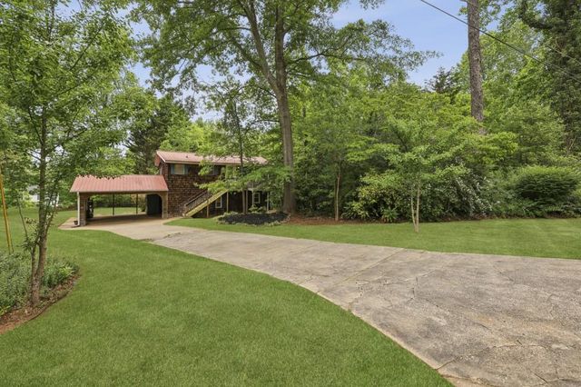 5180 Sawnee Lane, Gainesville, GA 30506