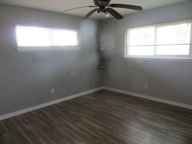 1602 Bellaire Boulevard, Alvin, TX 77511