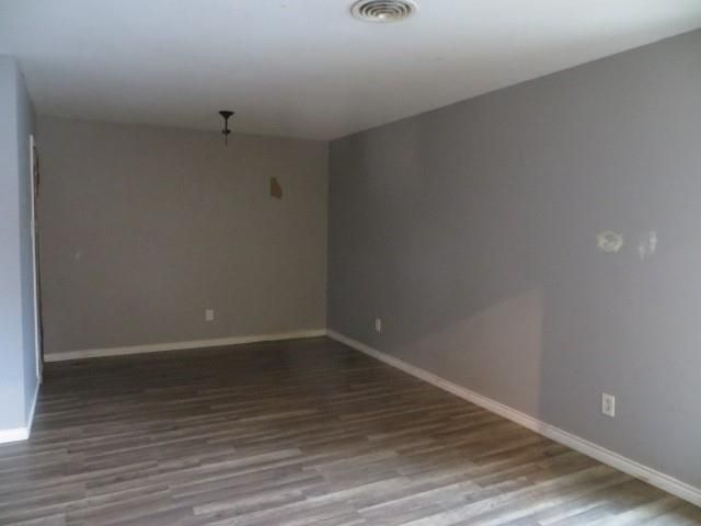 1602 Bellaire Boulevard, Alvin, TX 77511