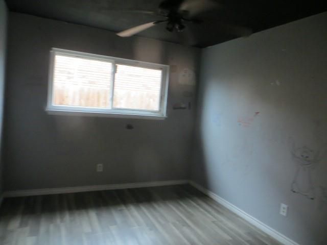 1602 Bellaire Boulevard, Alvin, TX 77511