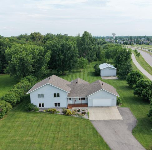 104 Golden Spike Road, West Fargo, ND 58078