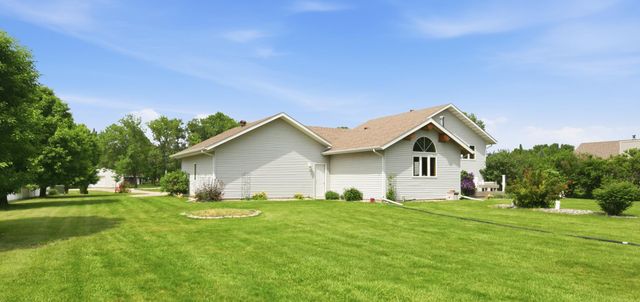 104 Golden Spike Road, West Fargo, ND 58078