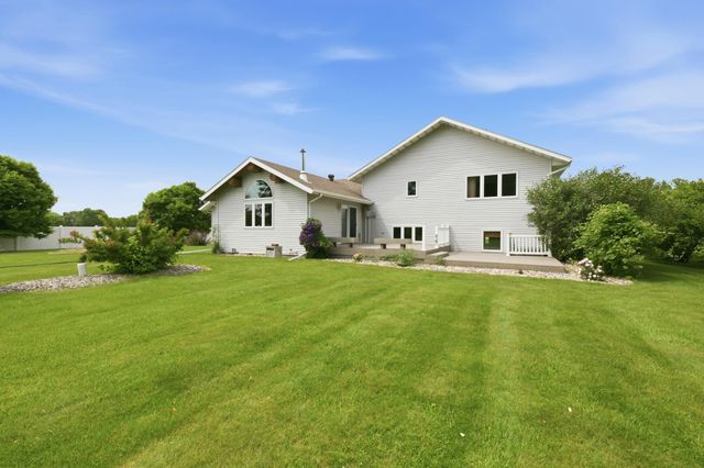 104 Golden Spike Road, West Fargo, ND 58078