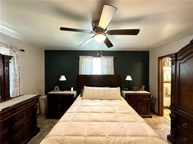 3442 Carmela Dr, Neshannock Twp, PA 16105