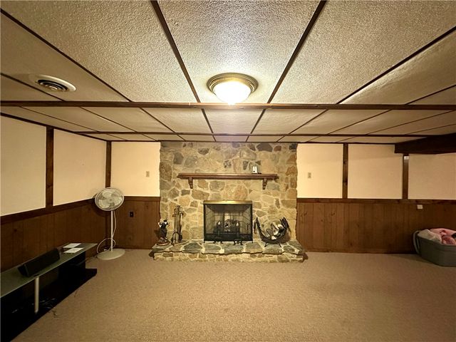 3442 Carmela Dr, Neshannock Twp, PA 16105