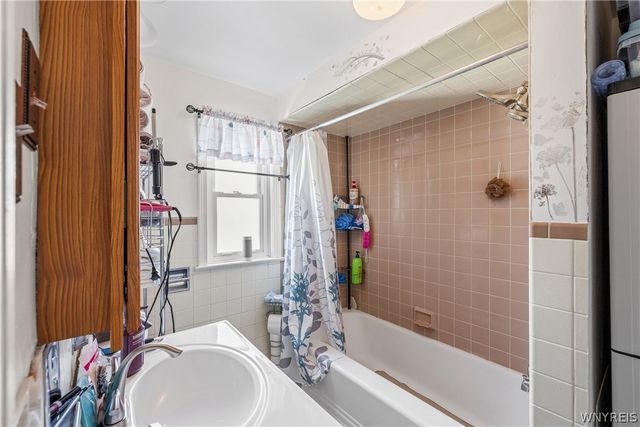 96 Straley Avenue, Cheektowaga, NY 14211