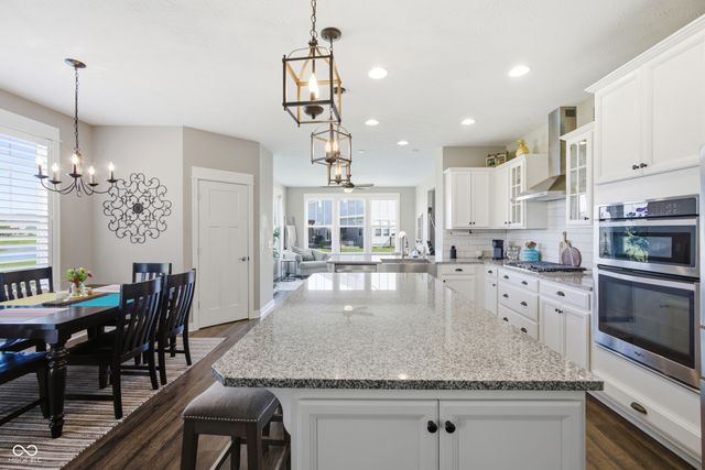 13338 Lansbury Lane, Fishers, IN 46037