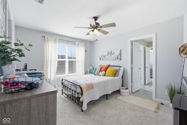 13338 Lansbury Lane, Fishers, IN 46037