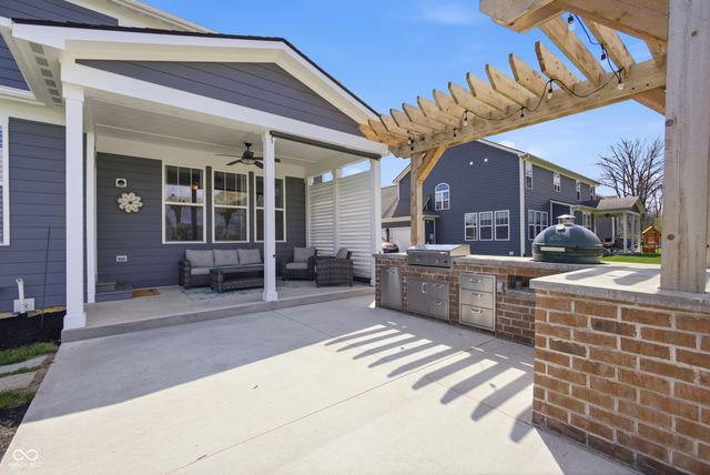 13338 Lansbury Lane, Fishers, IN 46037