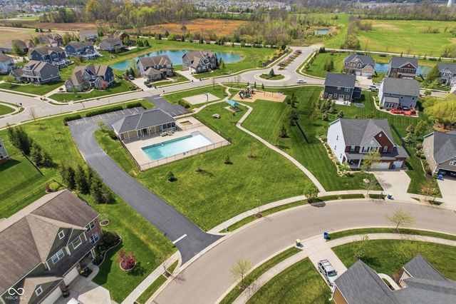 13338 Lansbury Lane, Fishers, IN 46037