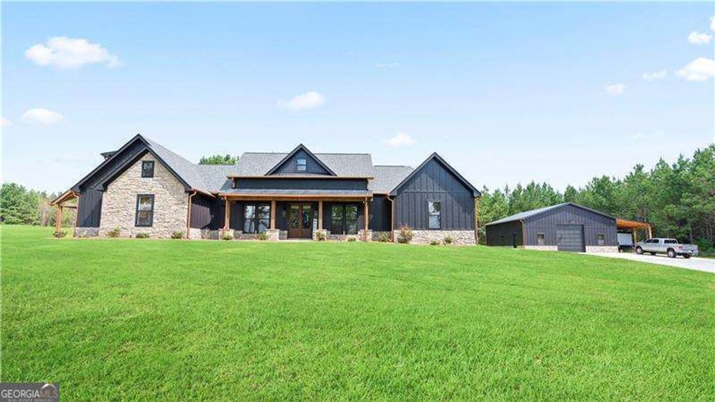 100 Rainey Road, Temple, GA 30179