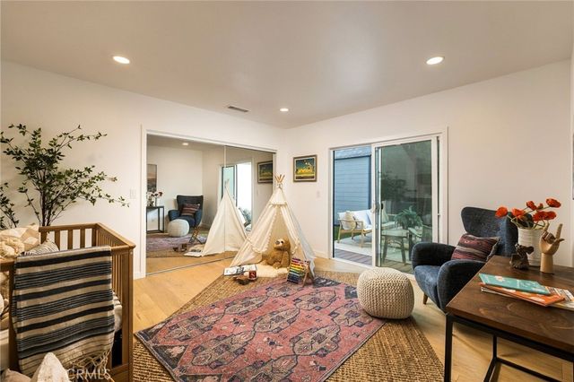 2543 Colby, Los Angeles, CA 90064