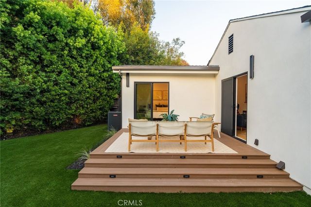 2543 Colby, Los Angeles, CA 90064