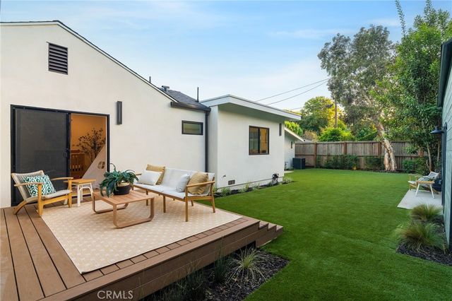 2543 Colby, Los Angeles, CA 90064