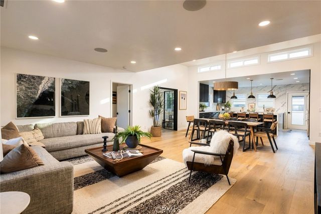 2543 Colby, Los Angeles, CA 90064