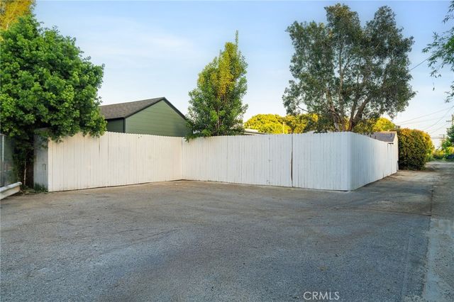2543 Colby, Los Angeles, CA 90064