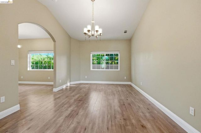 1747 1St Ave, Walnut Creek, CA 94597