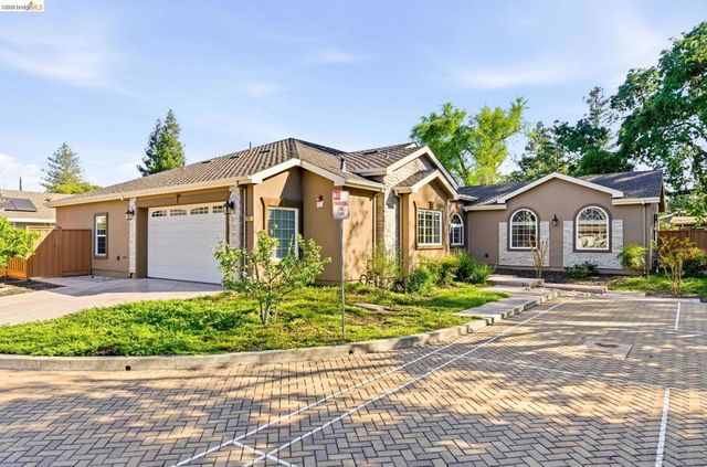 1747 1St Ave, Walnut Creek, CA 94597