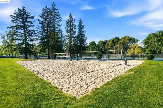 1747 1St Ave, Walnut Creek, CA 94597