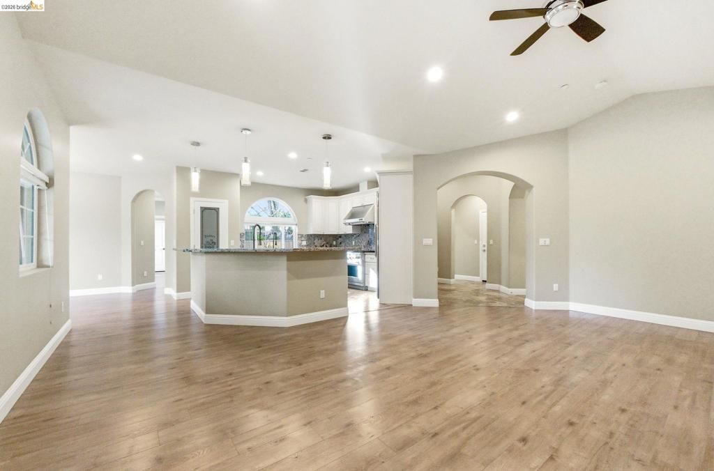 Image 11 of property listing at 1747 1St Ave, Walnut Creek, CA 94597