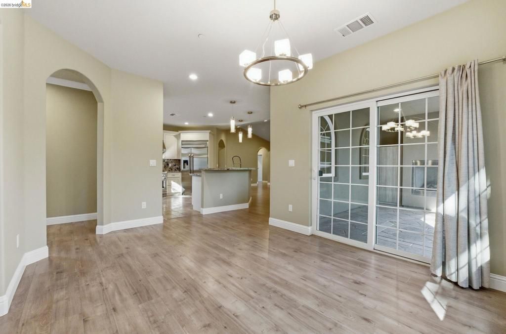 Image 18 of property listing at 1747 1St Ave, Walnut Creek, CA 94597