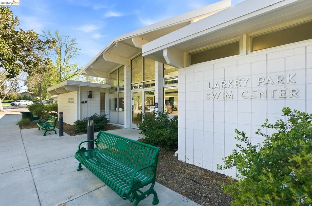 Image 54 of property listing at 1747 1St Ave, Walnut Creek, CA 94597