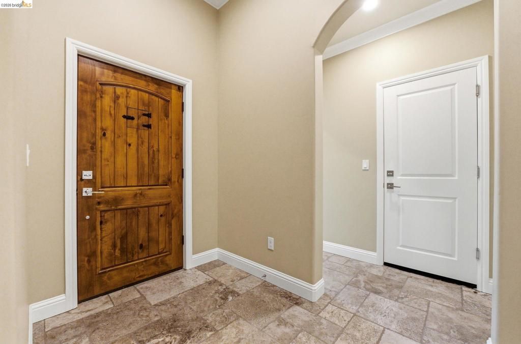 Image 7 of property listing at 1747 1St Ave, Walnut Creek, CA 94597