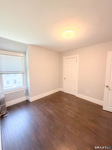 358 Poquonnock Road, Groton, CT 06340