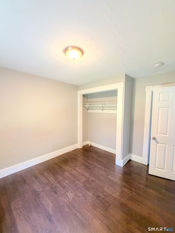 358 Poquonnock Road, Groton, CT 06340