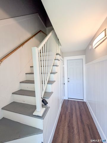 358 Poquonnock Road, Groton, CT 06340