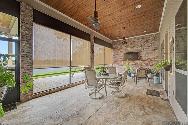 126 Serenity Dr, Denham Springs, LA 70706