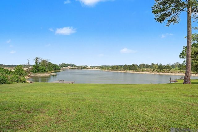 126 Serenity Dr, Denham Springs, LA 70706