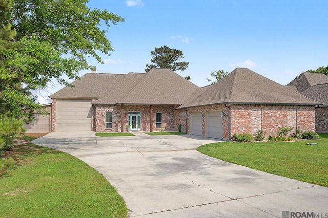126 Serenity Dr, Denham Springs, LA 70706
