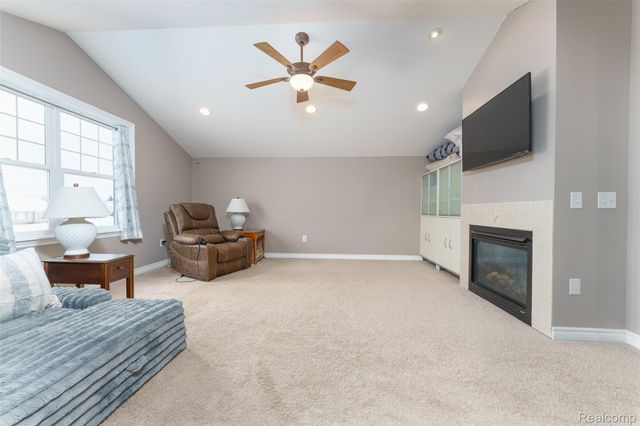 4695 Emerald Valley Loop, Handy Township, MI 48836