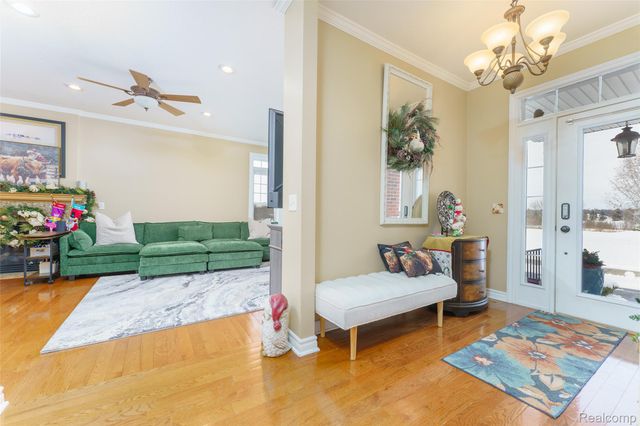 4695 Emerald Valley Loop, Handy Township, MI 48836