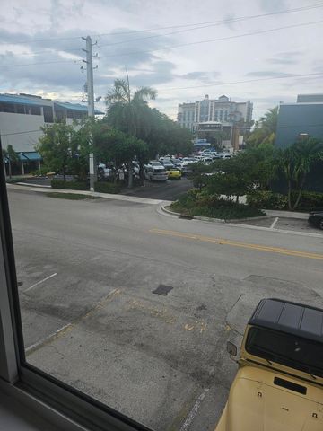 1001 SE 16TH Street 9, Fort Lauderdale, FL 33316