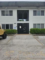 1001 SE 16TH Street 9, Fort Lauderdale, FL 33316