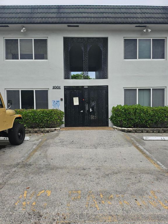 1001 SE 16TH Street 9, Fort Lauderdale, FL 33316