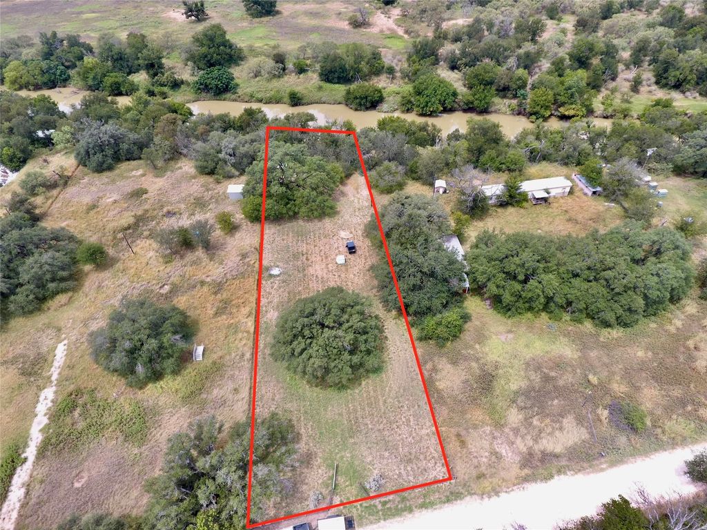 392 S CR 433, Mullin, TX 76864