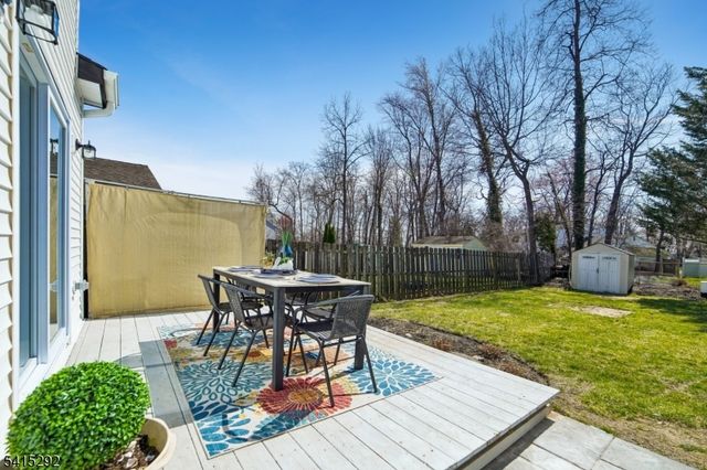 207 Lake Shore Dr, Parsippany-troy Hills Twp., NJ 07034